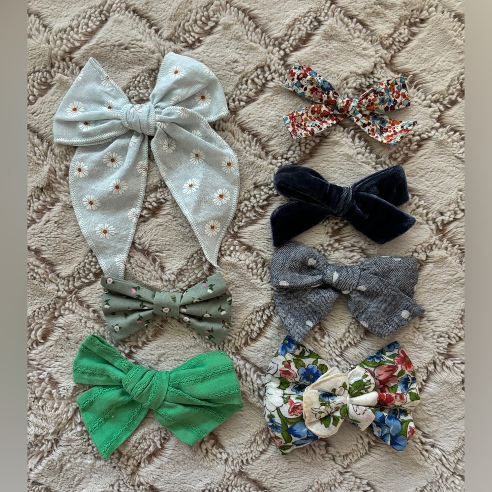 Cute Little Poppy Co bow bundle